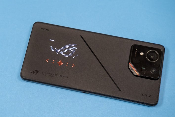 Asus ROG Telephone 9 Professional Assessment: Snapdragon 8 Elite Cellular Gaming Unleashed