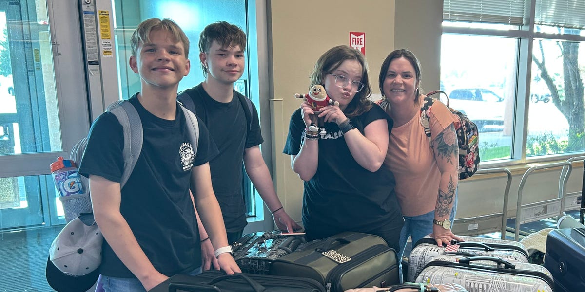 Dad and mom Share Their Recommendation on Shifting Overseas With Children in Tow