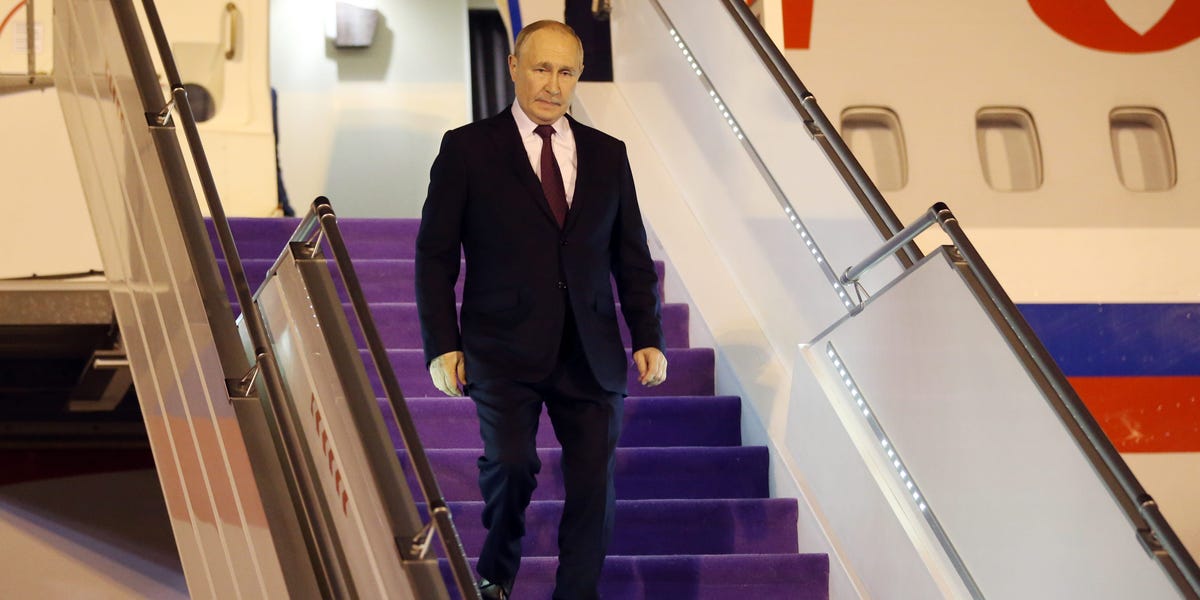 Putin’s 12 months in Evaluate: The place He Went, Who He Met, What He Obtained