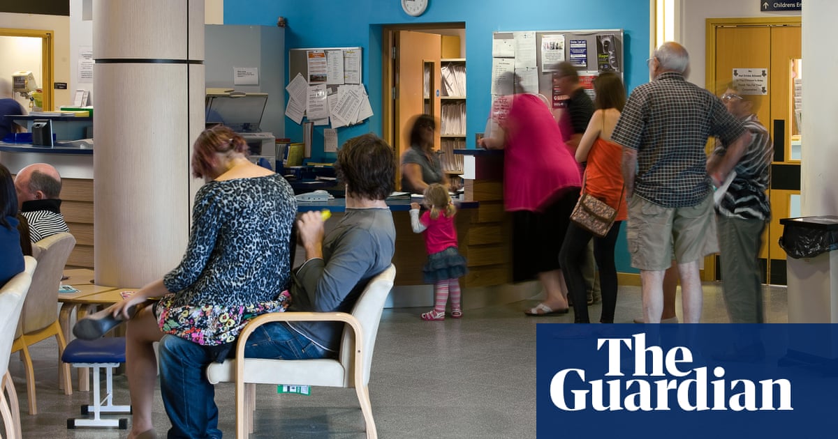 Virtually one in eight Britons now has non-public medical insurance coverage, say healthcare analysts | Non-public healthcare