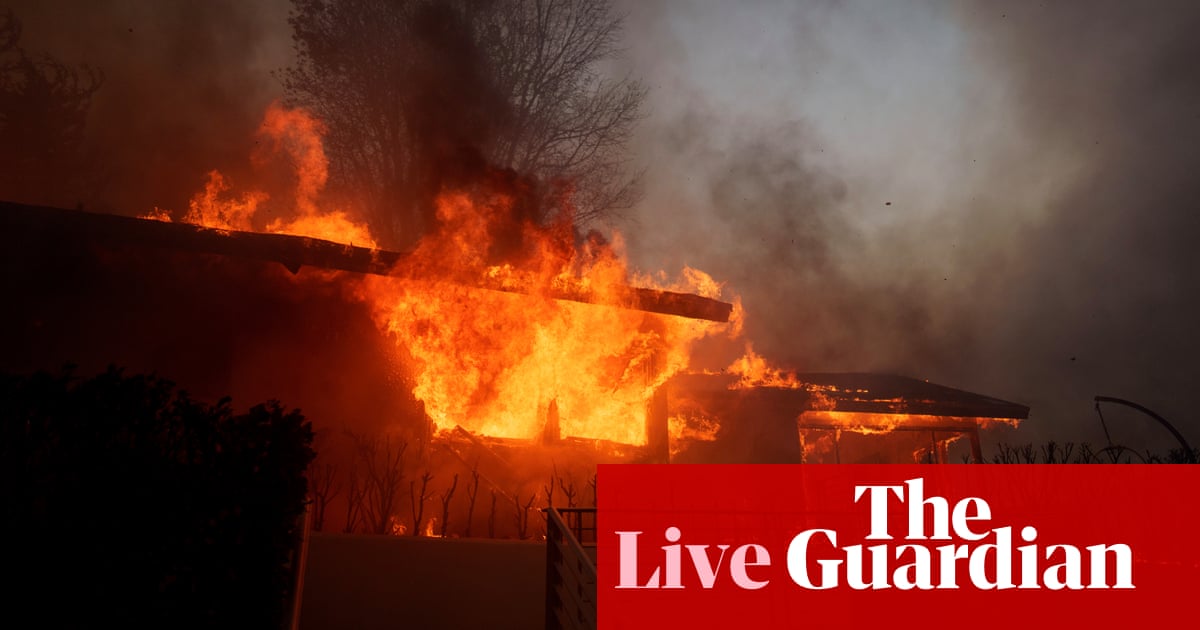 Southern California wildfire stay: Tens of hundreds evacuate as Palisades blaze doubles in dimension and second hearth breaks out | California Southern California wildfire stay: Tens of hundreds evacuate as Palisades blaze doubles in dimension and second hearth breaks out | California