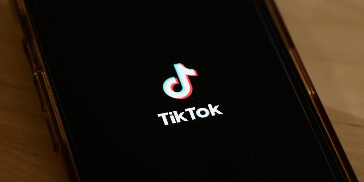 TikTok Says It Is ‘Restoring Service’ TikTok Says It Is ‘Restoring Service’