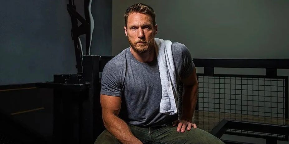 Pedro Pascal’s Private Coach Turns 50 Quickly: How He Eats, Trains