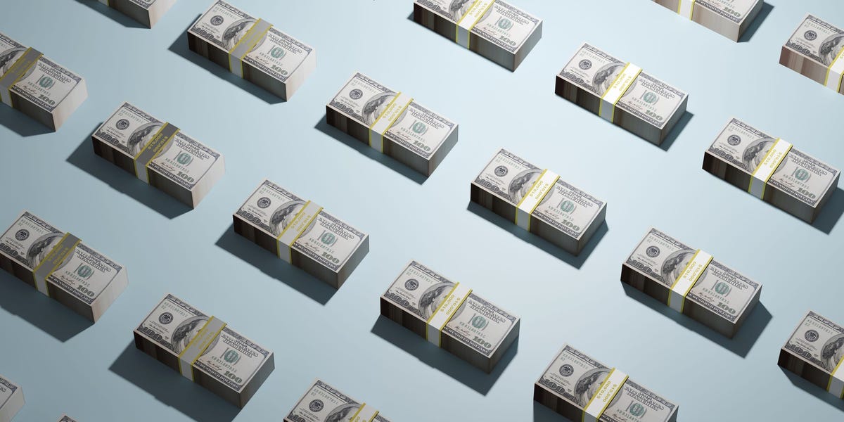 Common Fundamental Revenue: the Politics Behind UBI