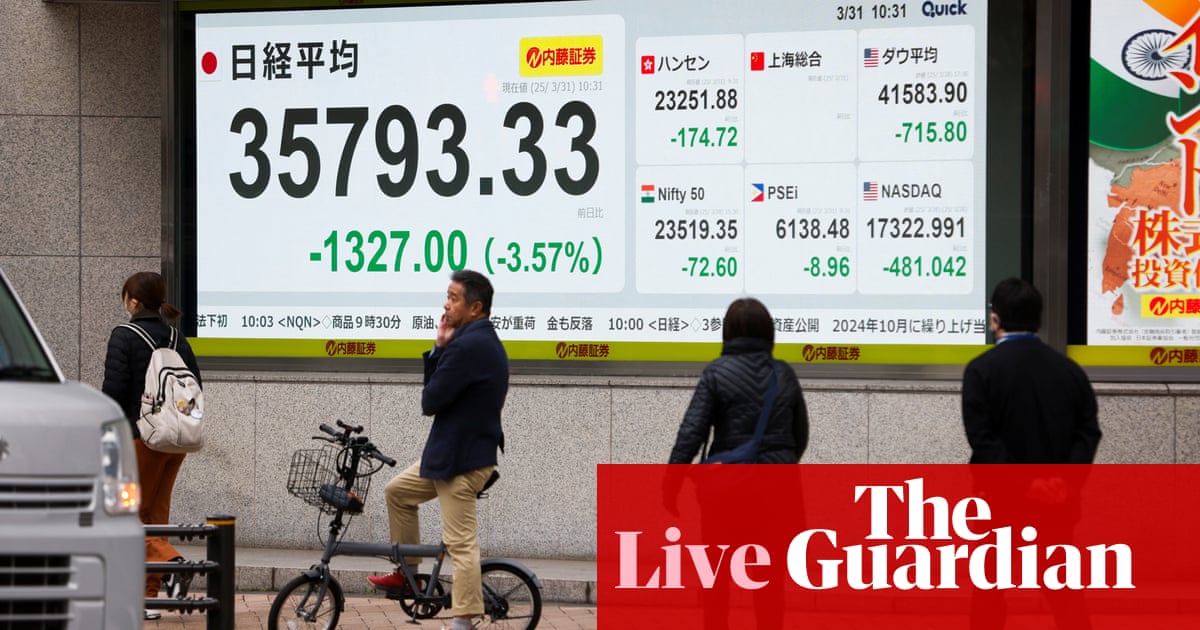 World markets and US greenback undergo worst month-to-month losses since 2022 as Trump commerce struggle riles buyers – enterprise stay | Inventory markets World markets and US greenback undergo worst month-to-month losses since 2022 as Trump commerce struggle riles buyers – enterprise stay | Inventory markets