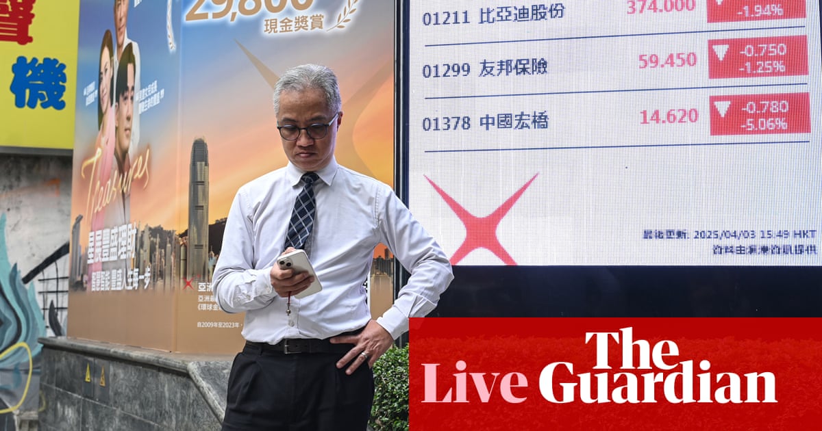 US greenback ‘prone to confidence disaster’ as Trump tariffs rattle world markets – enterprise dwell | Trump tariffs