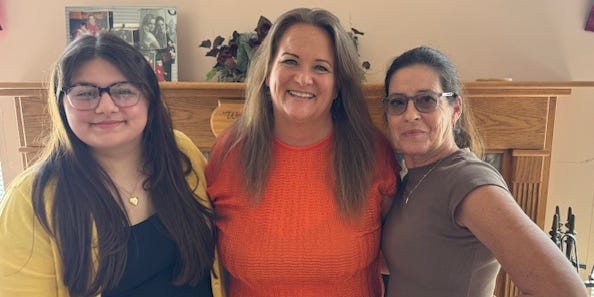 Lady Had Two Divorces, Maintains Vital Household Connections Lady Had Two Divorces, Maintains Vital Household Connections