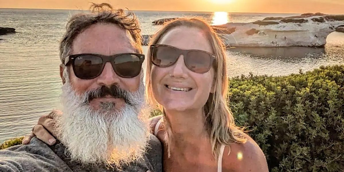 I Gave My Quantity to a Postman I Had a Crush on. We’re Married Now. I Gave My Quantity to a Postman I Had a Crush on. We’re Married Now.