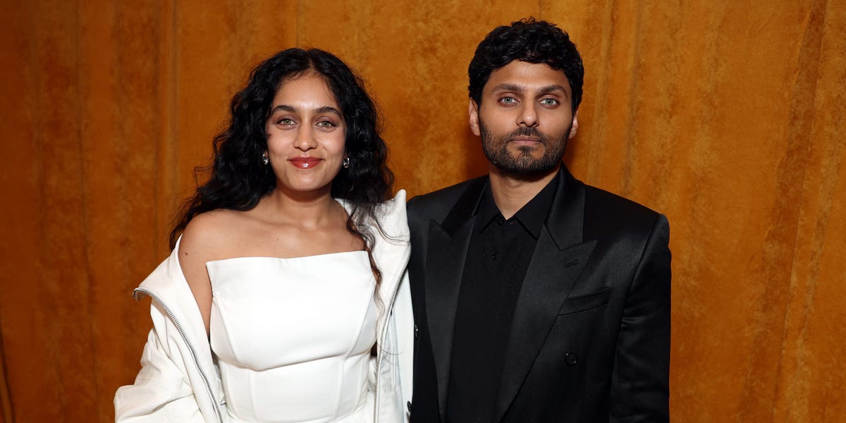 Jay Shetty Says He Follows a ‘No Work Speak’ Rule Over Dinner With Spouse Jay Shetty Says He Follows a ‘No Work Speak’ Rule Over Dinner With Spouse