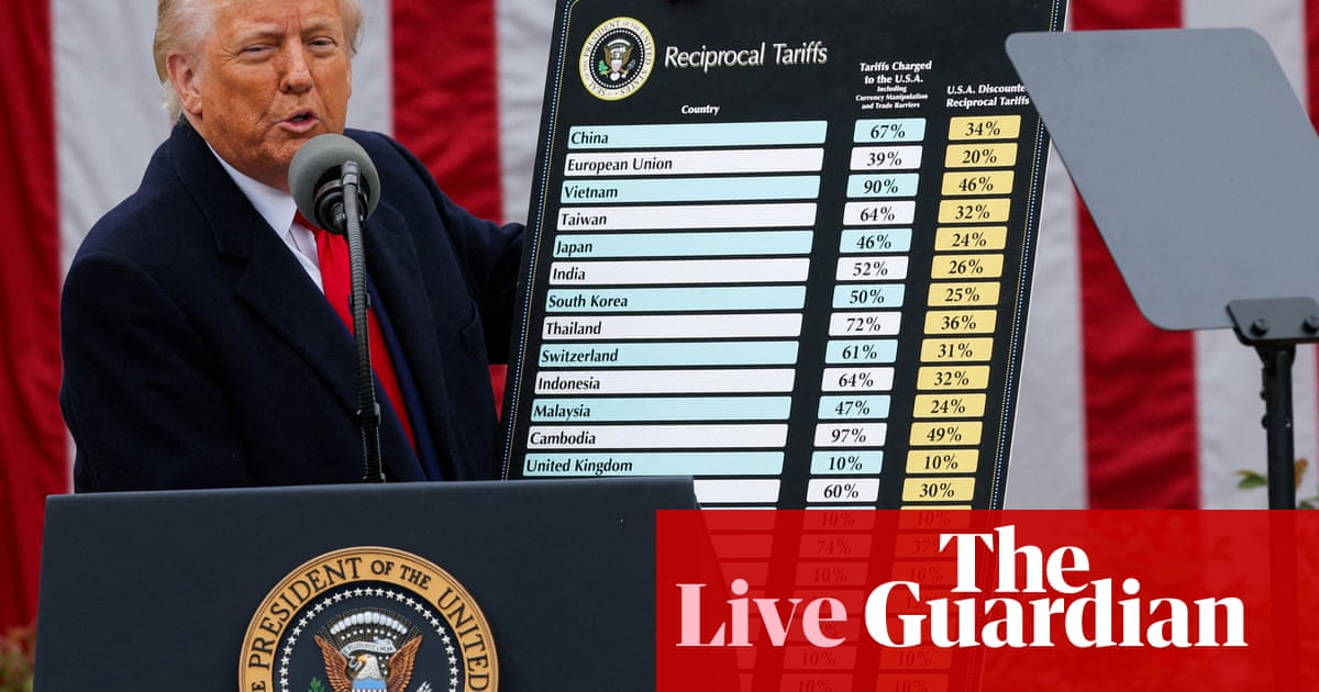 US courtroom briefly reinstates Trump tariffs whereas administration appeals ruling blocking them – US politics dwell | Trump administration US courtroom briefly reinstates Trump tariffs whereas administration appeals ruling blocking them – US politics dwell | Trump administration
