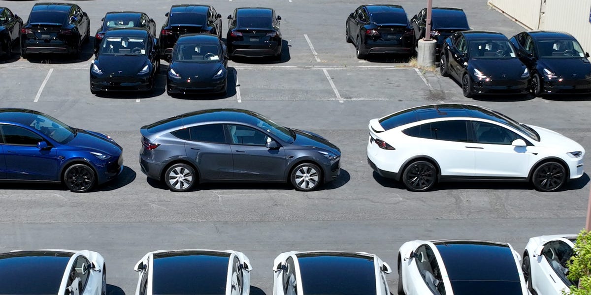 Used Tesla Gross sales Are up As Common Worth Dips